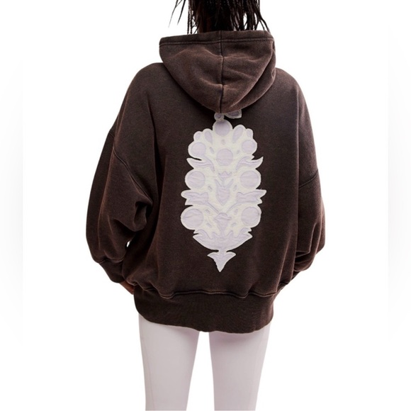 NWT Free People Movement Sprint To The Finish Logo Hoodie XS - Picture 1 of 8